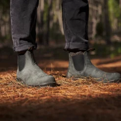 Blundstone 587 Classics Chelsea Boot (Rustic Black)