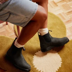 Blundstone 587 Classics Chelsea Boot (Rustic Black)
