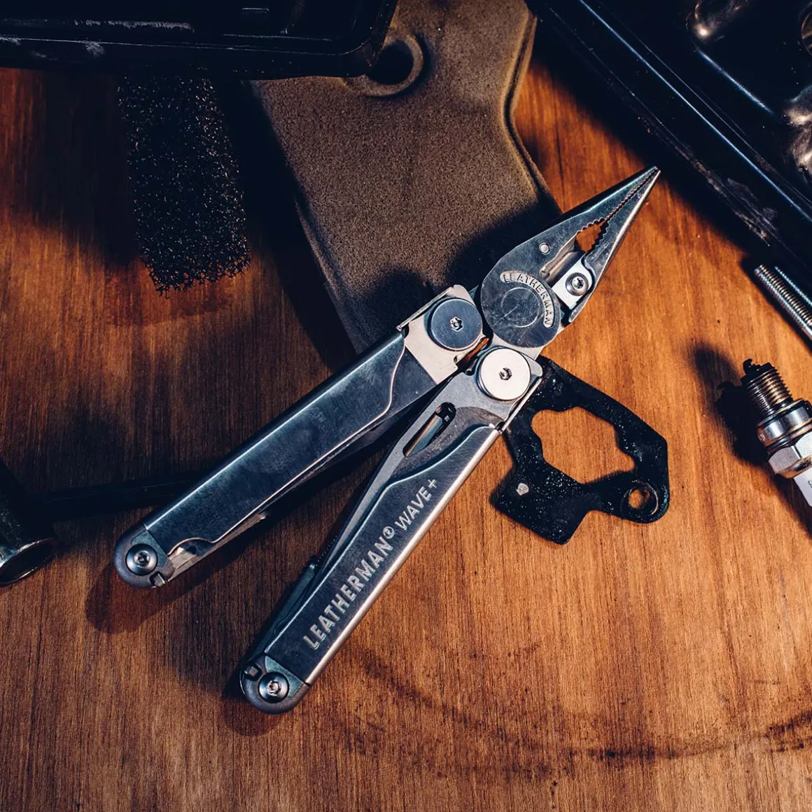 Leatherman Wave + Multi-tool